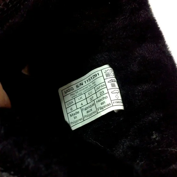 UGG Women's Classic Mini Mirror Ball Sequin Boots sz 6 - Picture 7 of 7